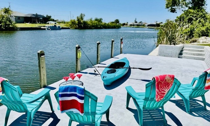 Burnt Store House | Family-Friendly 4-Bed House on Scenic Canal with Pets Welcome