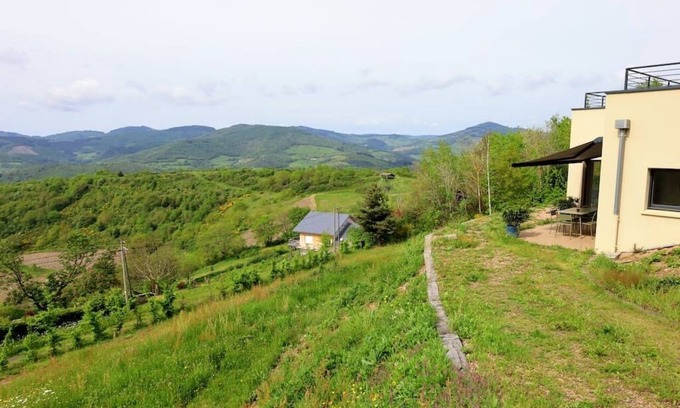 Beaujeu House | Discover Beaujolais: 180° Views and Pet-Friendly Comfort