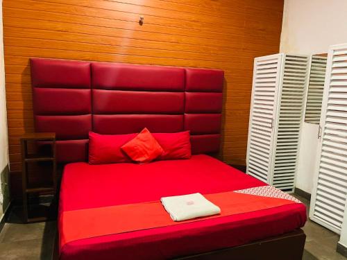 Seeduwa - Katunayake Hotel | New Kings Gate Airport Transit Hotel
