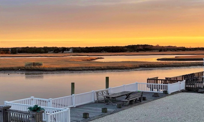 Mystic Island House | Delightful Waterfront Home with Balconies near LBI