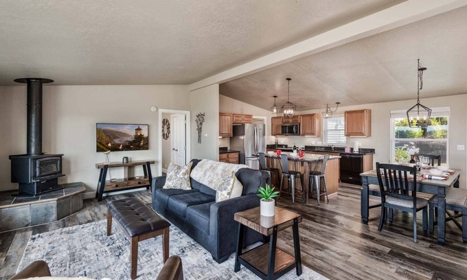 Florence House | Scenic Lake View Home with Shared Access & Top Guest Rating