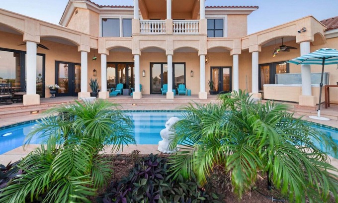 Arrowhead Lakes House | Relaxing Lake House with Pool, Hot Tub, and Boat Access