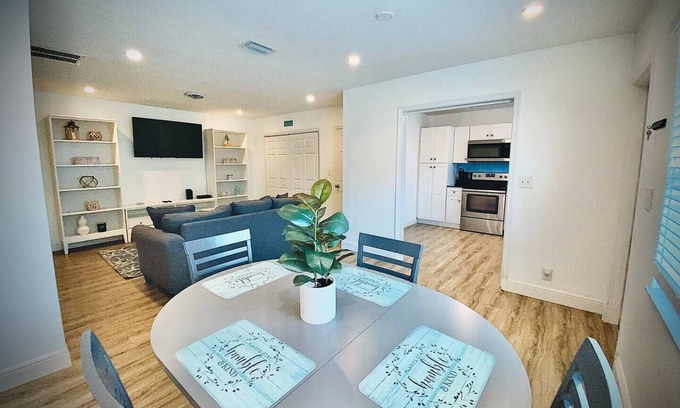 Deerfield Beach House | Discover Secret Serenity: Poolside Oasis Steps from Beach!