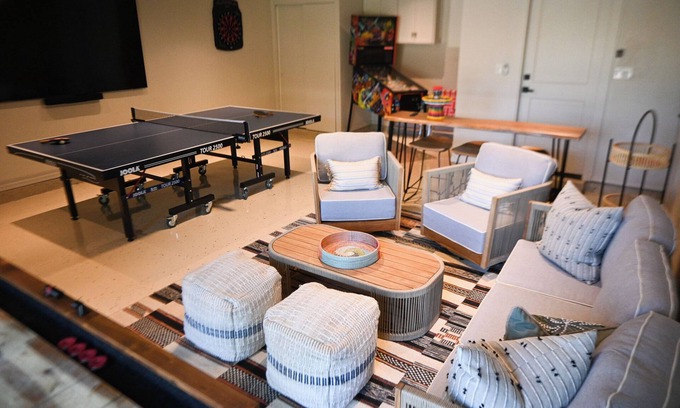 Norman House | Discover The Pickard at OU - Family Retreat with Top Reviews
