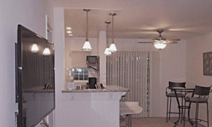 Charlottesville Condo | Peaceful Retreat Near Attractions with Spa & Hot Tub Access