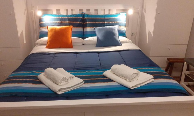 Montecalvario House | Perfect New Little House: Pet & Child Friendly Retreat