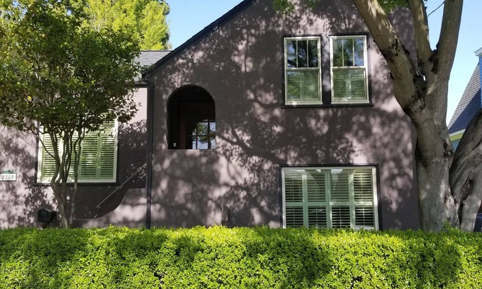 Napa Apartment | Relaxing Spa Retreat Steps from Downtown and Wineries