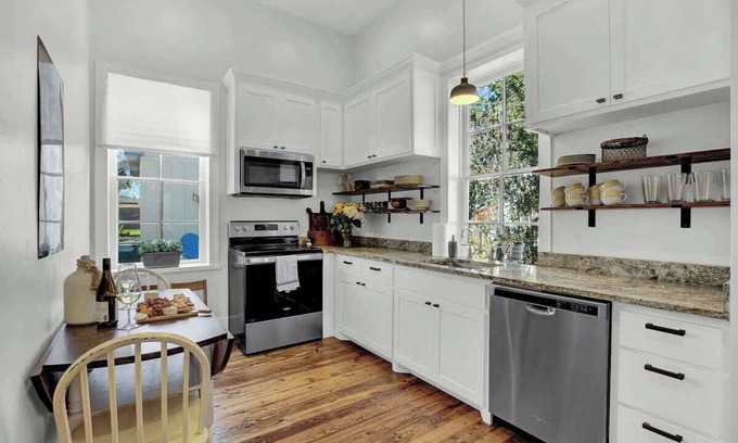 Fredericksburg House | Elegant Home with Wine Cellar & Cozy Firepit Retreat