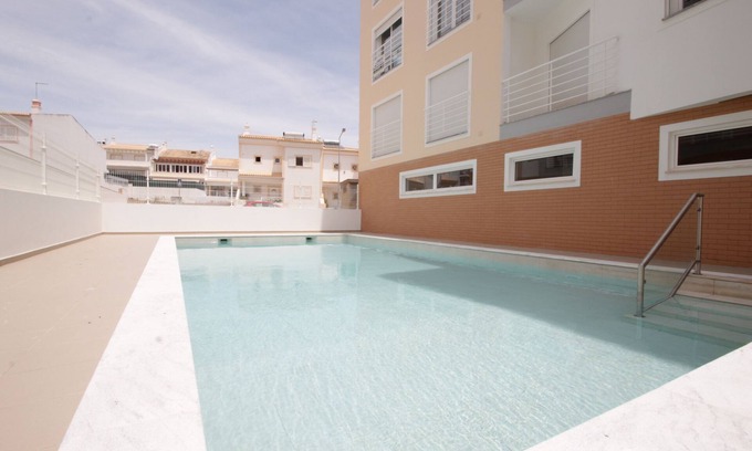 Armacao de Pera Apartment | Modern Apartment with Pool - 10/10 Guest Rated, Near Beach