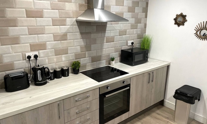 Burnley Apartment | Contemporary Apartment in Lancashire – Family Friendly Stay