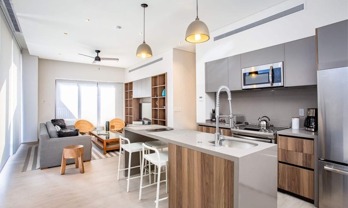 Marina Condo | Modern Condo in Marina: Walk to Medano & Dining Options!