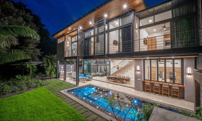 Playa Guiones House | Modern Villa 200 Meters from Beach with Private Pool & Spa