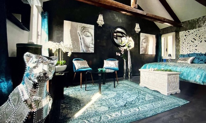 Dorsoduro House | Discover a Pet-Friendly Oceanfront Retreat for Families