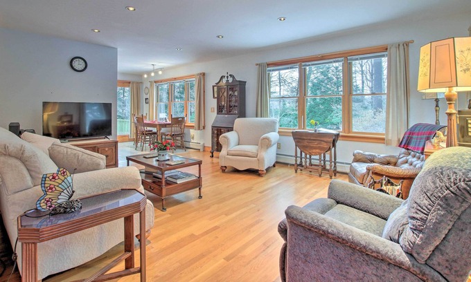 Williamsburg House | NEW ONES! Private Northampton Area Home on 8 Lush Acres