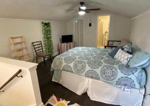 Gentilly Terrace Apartment | Discover New Orleans Neighbor: Family-Friendly & Pet Welcoming