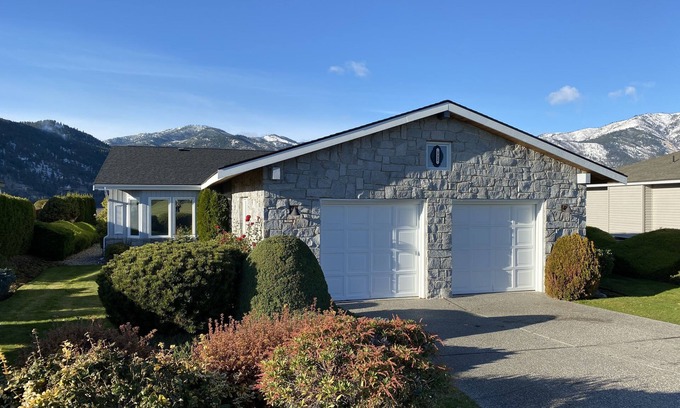 Wapato Point House | Exciting Updates for Family Fun at Chelan Getaway!