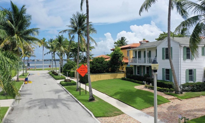 Southland Park House | Discover Palm Beach Ocean Oasis with Intracoastal Views