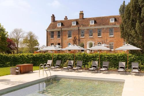 New Forest District Hotel | New Park Manor Hotel: Family-Friendly Retreat with Spa & Pool