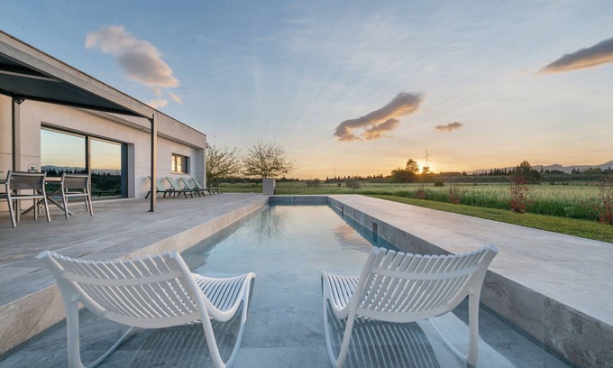 Sencelles Cottage | Exclusive Ocean View Retreat with Private Pool & Spa