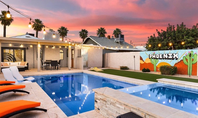 Garfield House | Experience the Ultimate Retreat with Pool & Spa Access