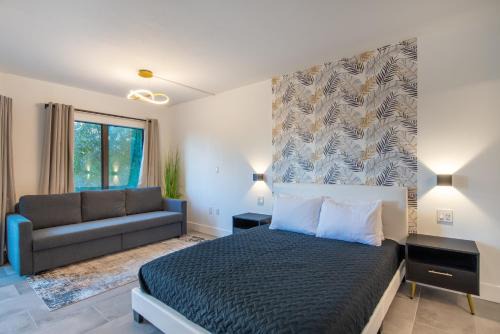 Southwest Orlando Apartment | Beautifully Remodeled Studio Minutes from Universal Studios