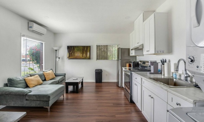 San Bernardino Apartment | Recently Renovated Hotel Near Freeway & Hospital