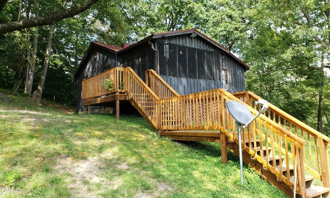 Fayetteville House | Convenient Stay Near New River Gorge Bridge, Fayetteville