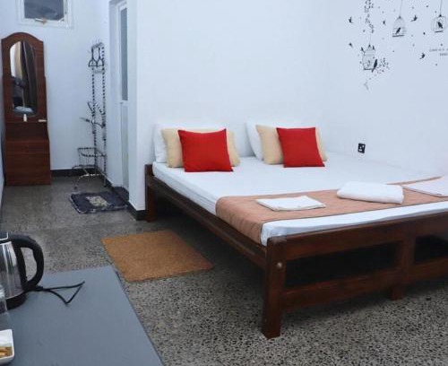 Kudapaduwa Bed & Breakfast | New Royal Hub