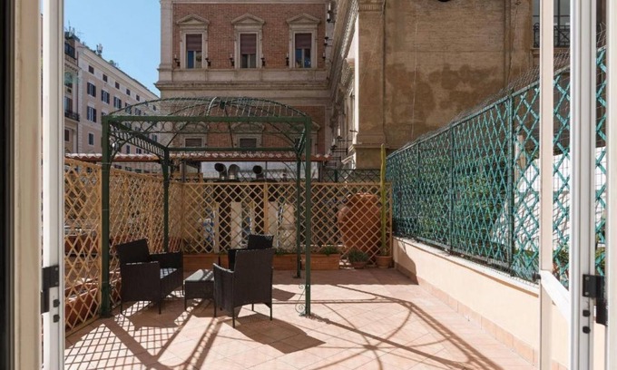 Sallustiano Apartment | Elegant Sallustiano Apartment with Terrace & Top Review Score