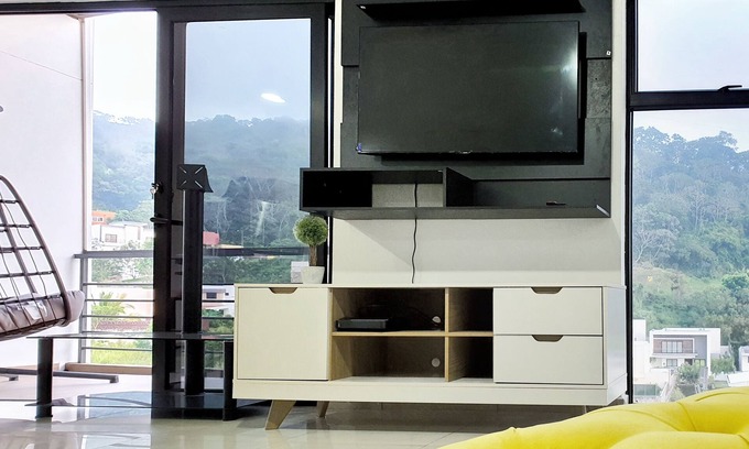 Nuevo Cuscatlan Apartment | Modern Santa Elena Apartment with Ocean Views & Gym Access
