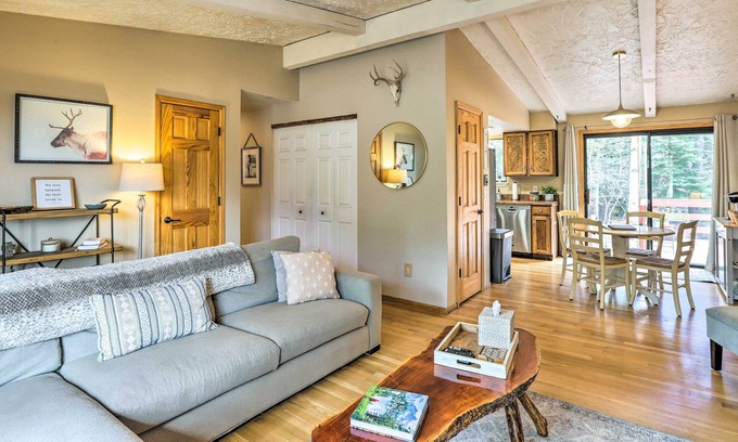 Kings Valley House | NEW! Scenic Conifer Retreat w/ Hot Tub on 1 Acre!