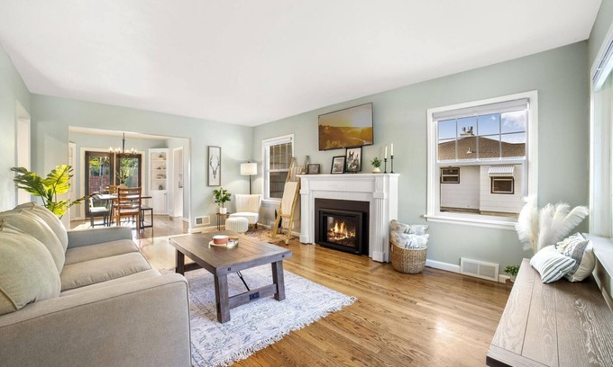 Twin Falls House | Spacious 4BR Home in Central Twin Falls - Sleeps 12!
