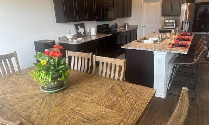 Manor House | New, Spacious & Affordable North East Austin Home!
