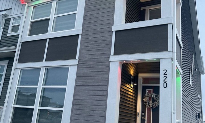 Southwest Calgary House | New, spacious and lovely two-bedroom basement suite in a peaceful neighbourhood