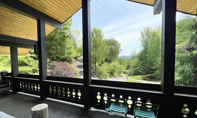 Whittier Ski Chalet | New! Private Retreat Chalet with Pet-Friendly Amenities