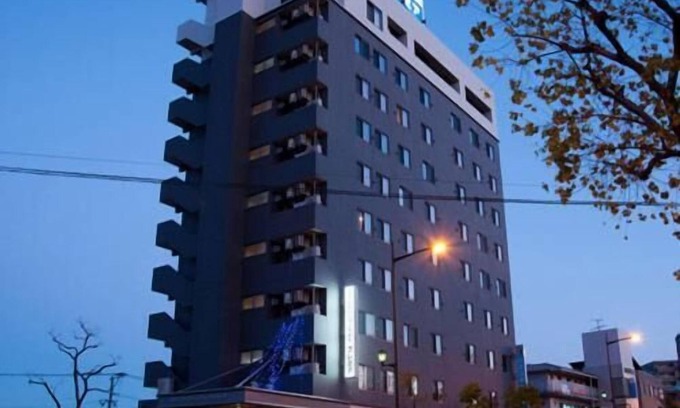 Isahaya Hotel | Inviting New Station Hotel Premiere: Family-Friendly with Breakfast
