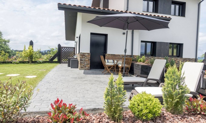 Marmiz Apartment | New Studio with Ocean View Near Guernica-Urdaibai