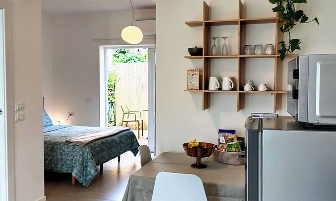 Oriago Apartment | Cozy Apartment with Prime Location & Convenient Amenities