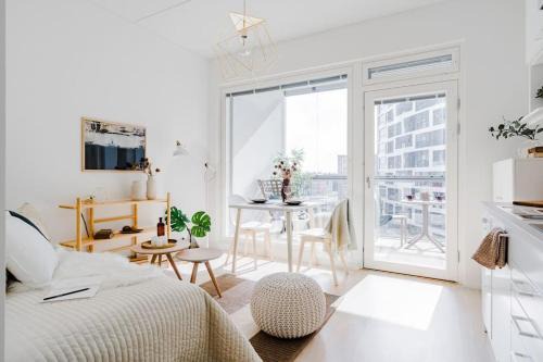 Vantaa Apartment | Modern Studio Blue near Helsinki Airport - Pet Friendly Stay