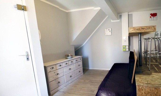 Romans-sur-Isere Apartment | Modern Studio Getaway in Downtown with Kitchen Amenities