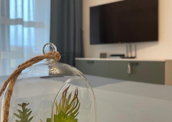 Pitesti Apartment | Inviting New Studio: Pet and Child Friendly Stay