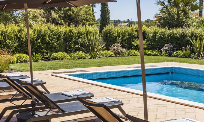 Almancil House | Beautiful Villa with Pool, Ocean View Near Campus