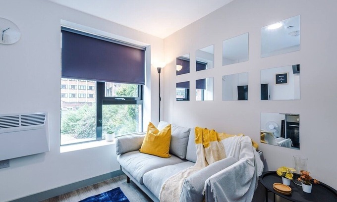 Chinatown Apartment | NEW! Stylish Duplex Apartment, Central Liverpool