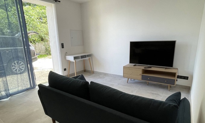 Casanova Apartment | New T2 apartment in private property