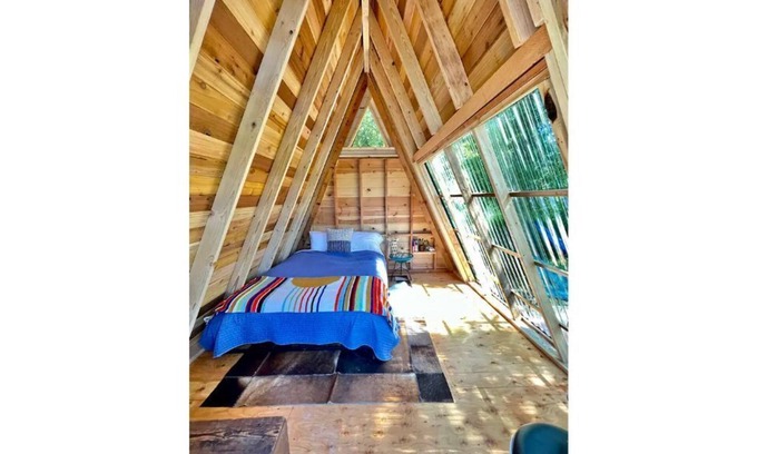 Eureka Cabin | Discover The A-Frame On the Tobacco River: 10/10 Rated Stay