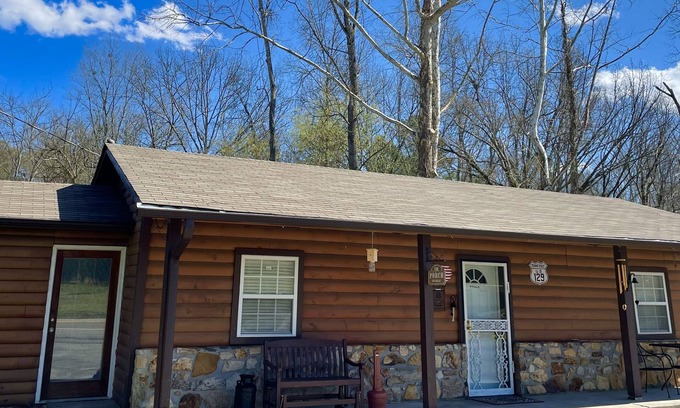 Maryville Cabin | Top-Rated Dragon Cabin in the Smoky Mountains Retreat