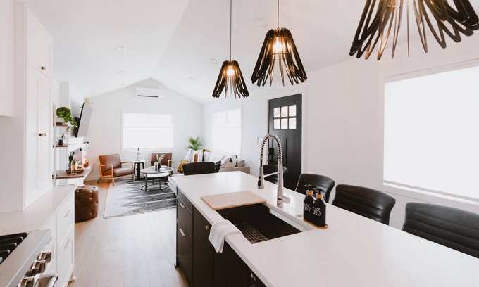 Snoqualmie House | Discover the Snoqualmie Casita: Steps from Dining & Shops