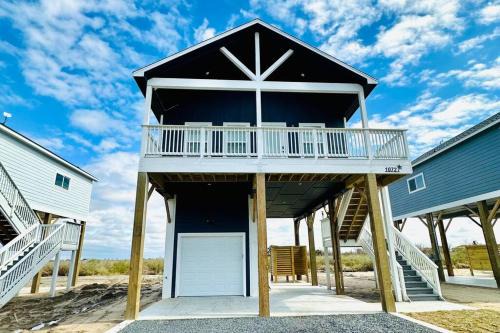 Port Bolivar House | New Tiki House: Family-Friendly Retreat Near the Beach