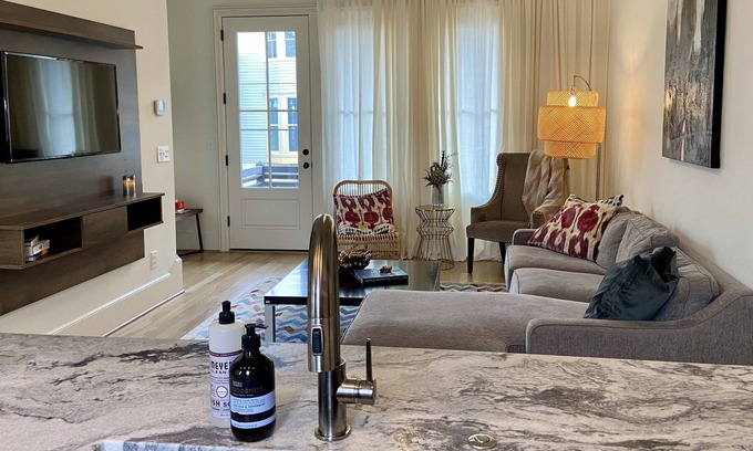 Summerhill House | New Townhome