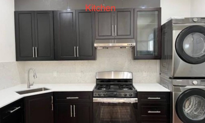 San Leandro House | Convenient Stay in a Newly Designed Unit